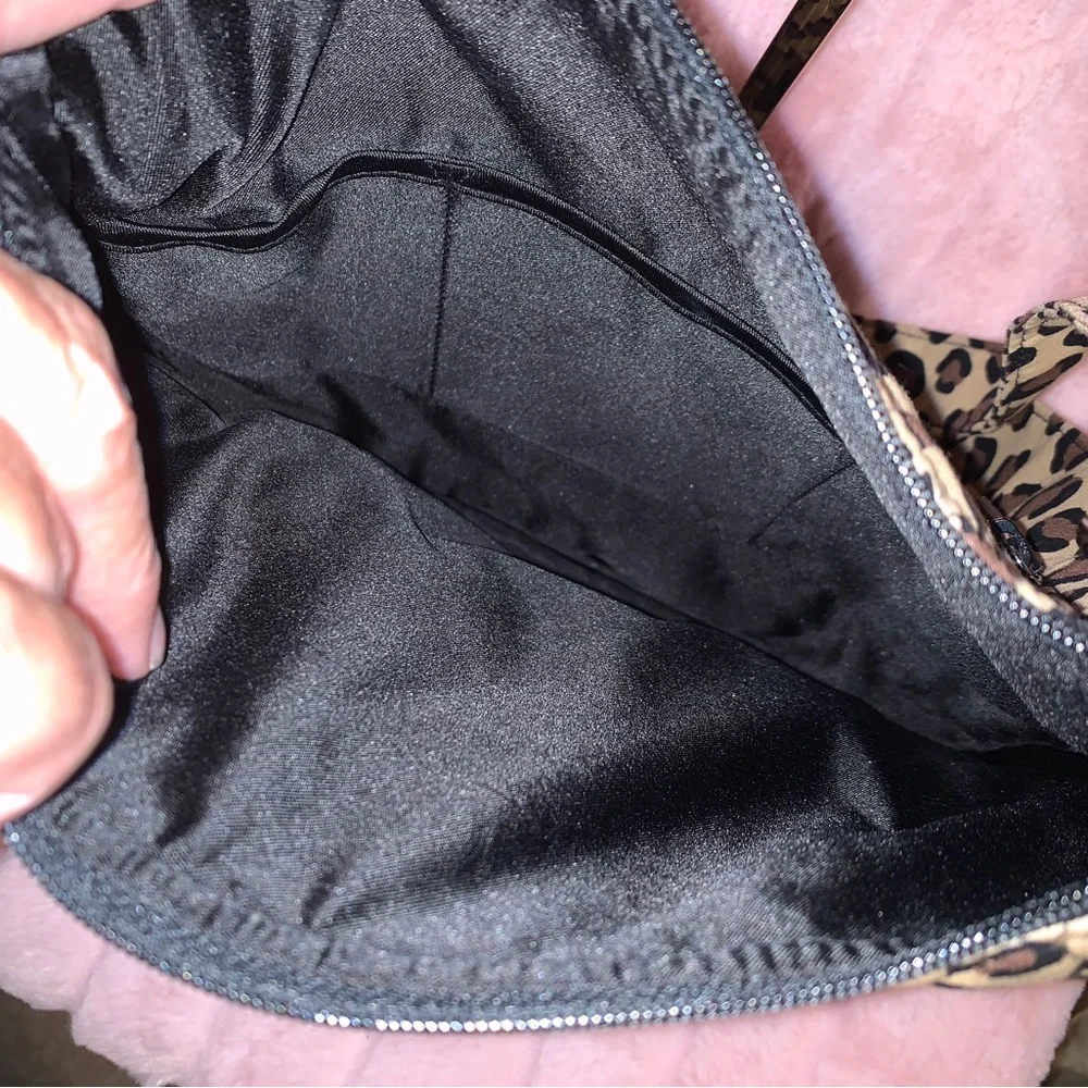 Vera Bradley Leopard Bag - Picture 7 of 7